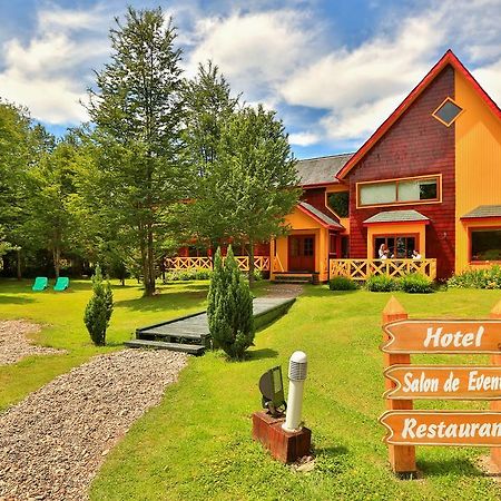 Hotel Y Cabanas Patagonia Green Пуэрто-Айсен Экстерьер фото
