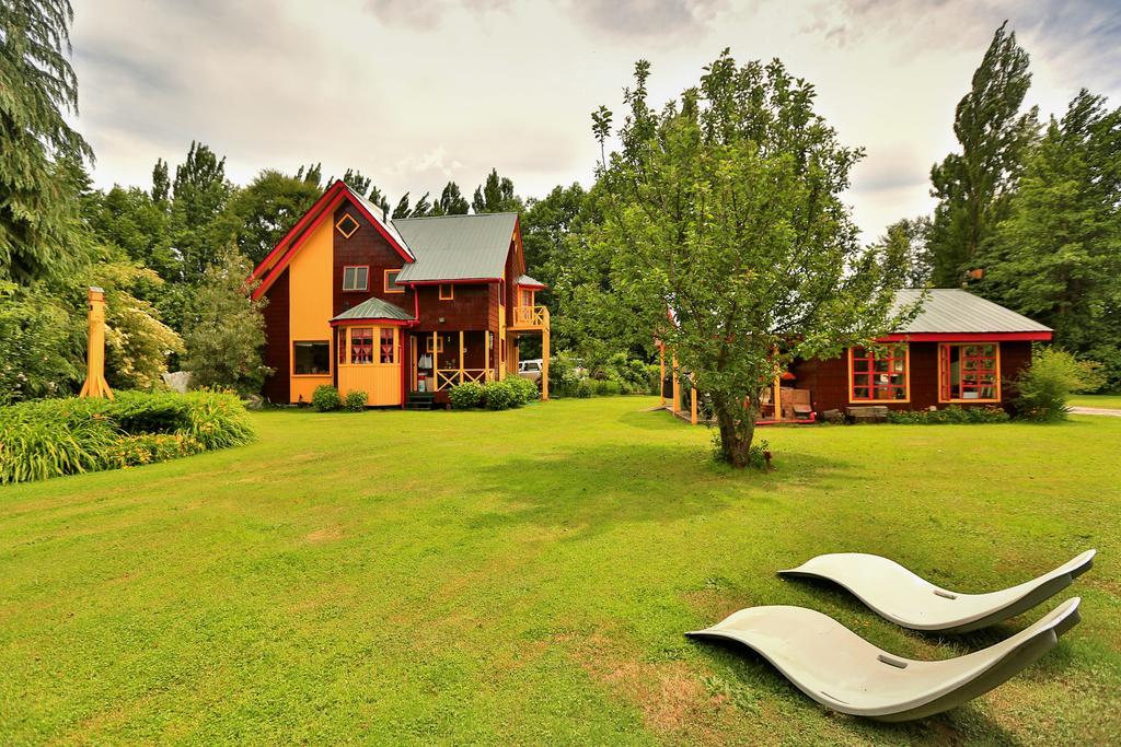 Hotel Y Cabanas Patagonia Green Пуэрто-Айсен Экстерьер фото